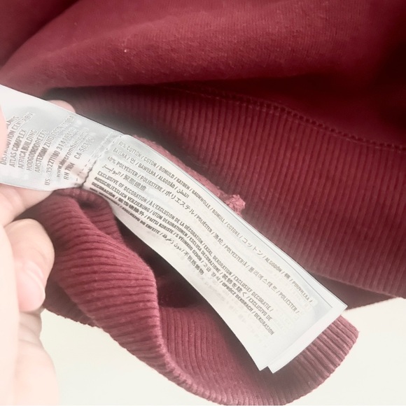 Hollister Kids Thick Hooded Sweatshirt w Front Spell Out Maroon Gray Medium - Picture 9 of 9